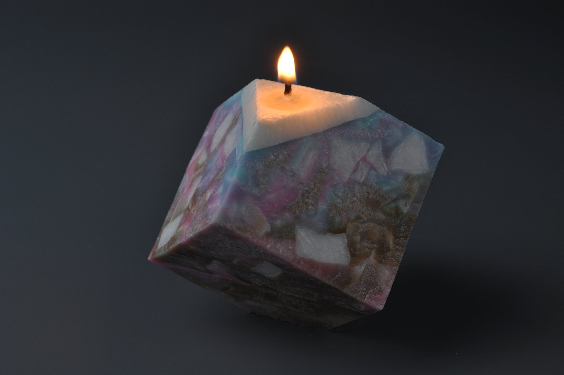 Hand‑poured Japanese pillar candle - Tokyo Candle 2-Day Diploma Course